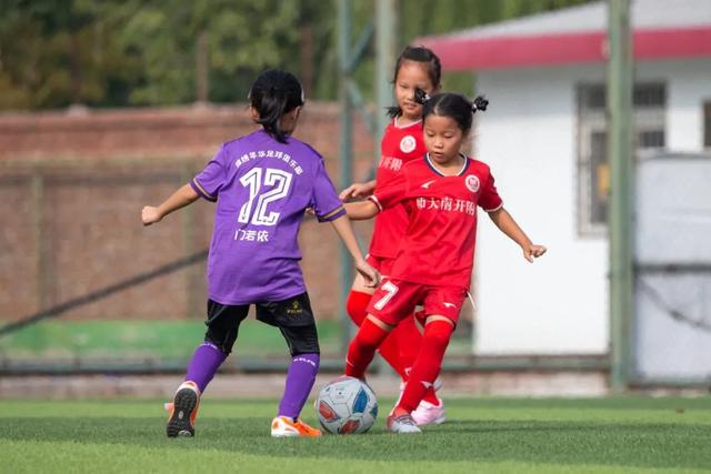 英超-B费点射凯塞多远射破门 曼联1-1切尔西